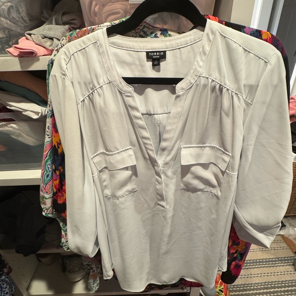 Torrid Cream Relaxed Mandarin Collar Blouse